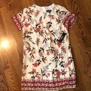 Lulu’s NWT red and cream floral dress, Size S